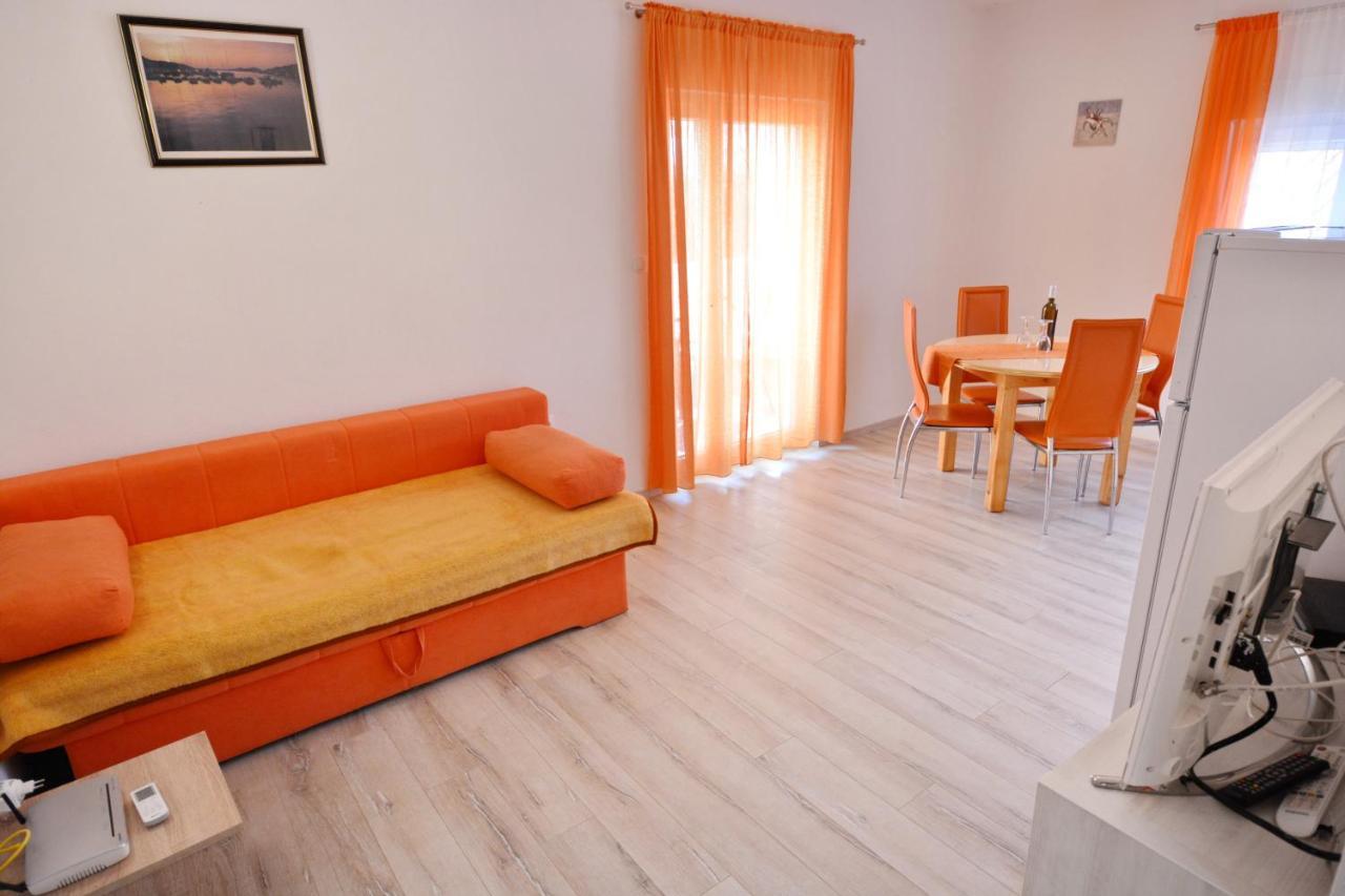 Apartments Antonija Starigrad Paklenica Zewnętrze zdjęcie