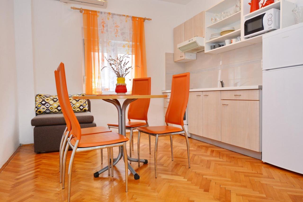 Apartments Antonija Starigrad Paklenica Zewnętrze zdjęcie